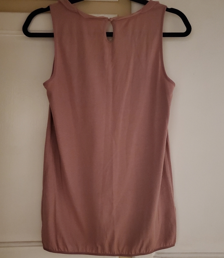 Ann Taylor Loft Women's Soft Ruffled Tank Top - Picture 3 of 7